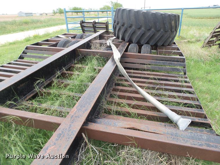 image for item DE1372 Combine trailer