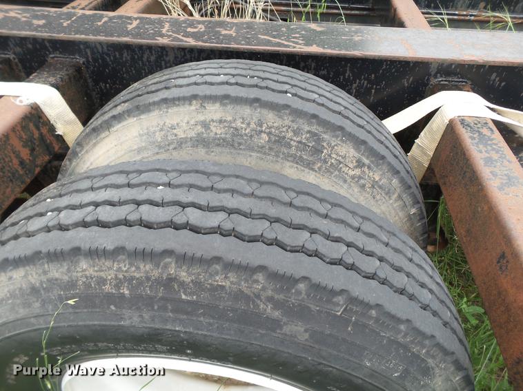 image for item DE1372 Combine trailer