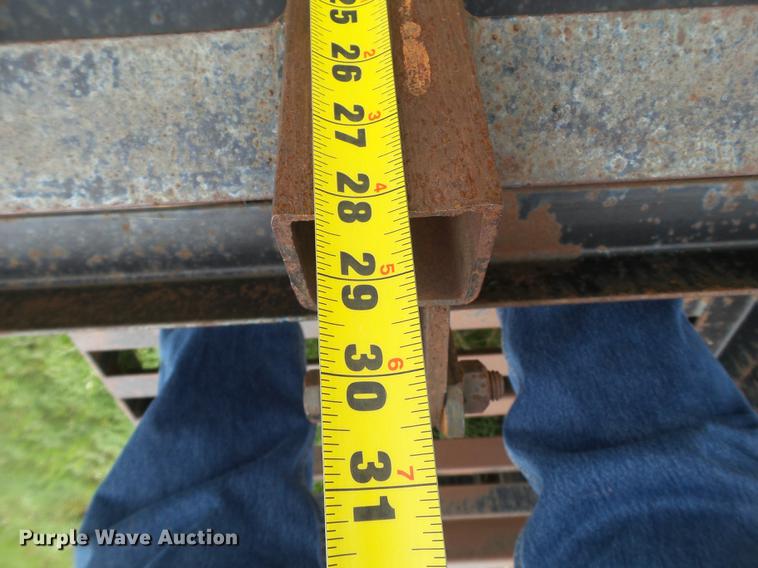 image for item DE1372 Combine trailer