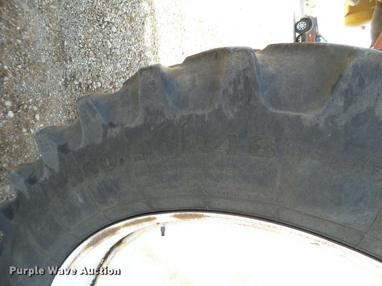 image for item DE1376 2001 Ag-Chem RoGator 854 sprayer