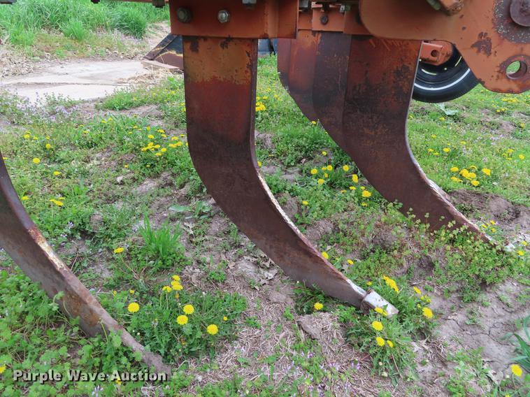 Johnson V-ripper in Frankfort, KS | Item DE3455 sold | Purple Wave