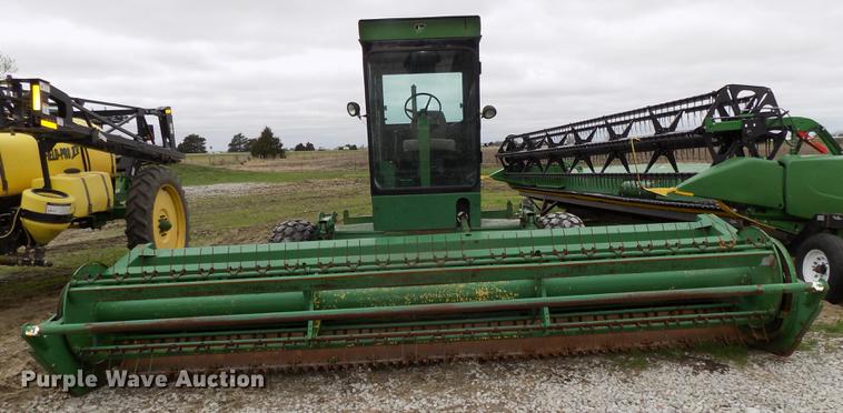 image for item DE7668 1980 John Deere 2280 windrower