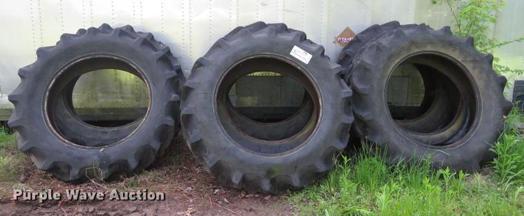 image for item DE8046 (6) Firestone 18.4-38 tires