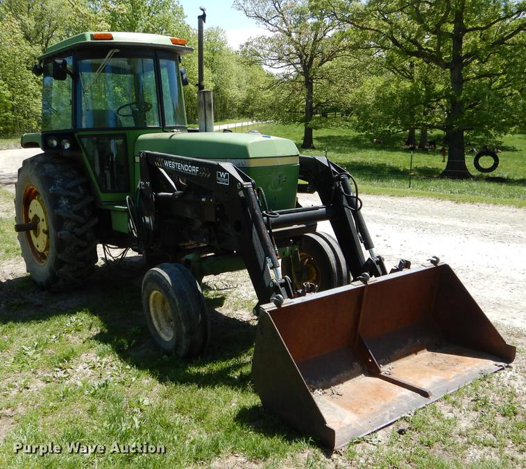 image for item DE8382 1973 John Deere 4230 tractor