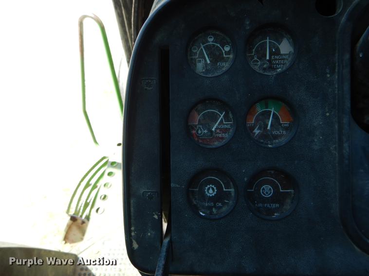 image for item DE8382 1973 John Deere 4230 tractor