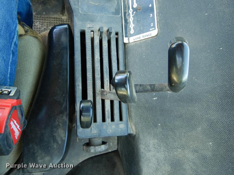 image for item DE8382 1973 John Deere 4230 tractor