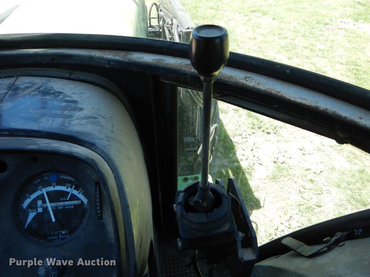 image for item DE8382 1973 John Deere 4230 tractor