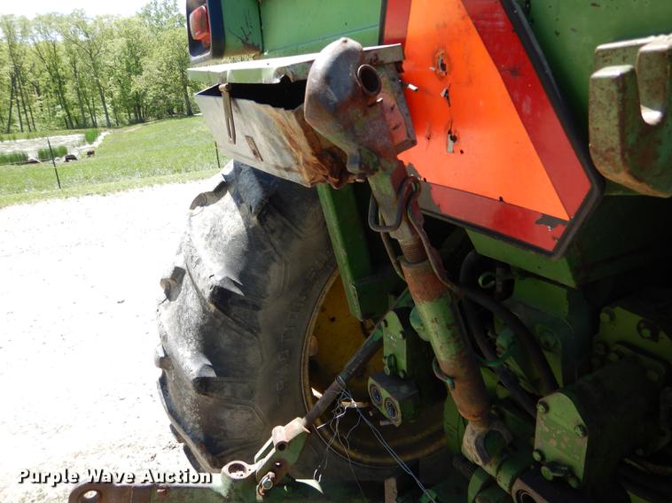 image for item DE8382 1973 John Deere 4230 tractor