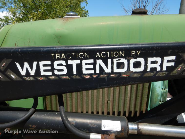 image for item DE8382 1973 John Deere 4230 tractor