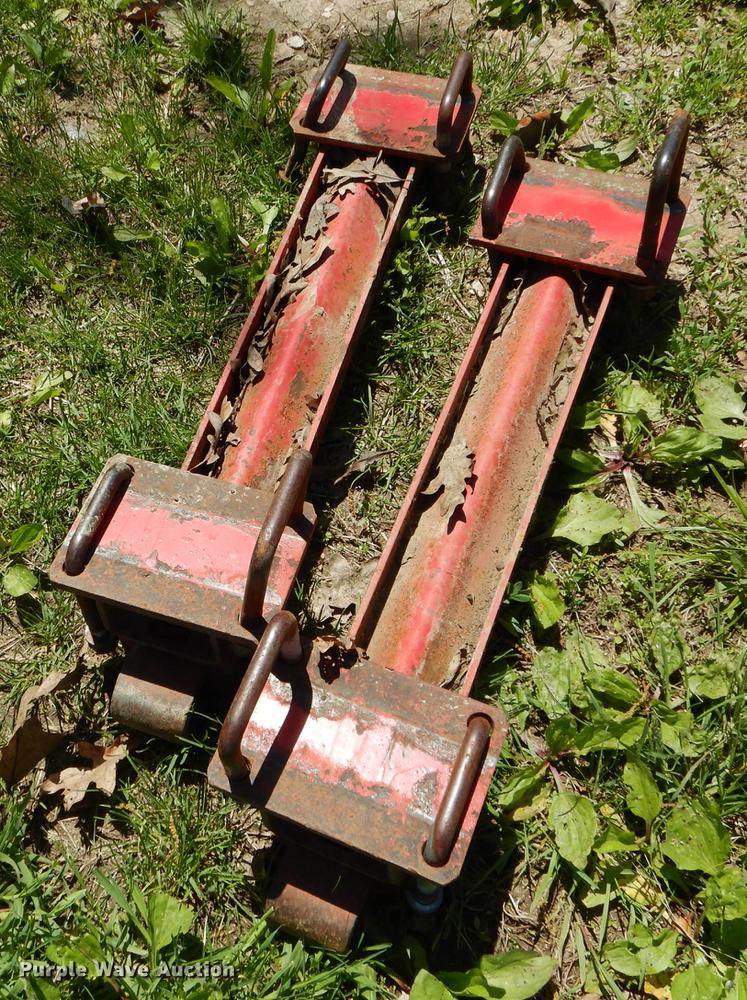 image for item DE8382 1973 John Deere 4230 tractor