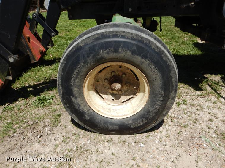 image for item DE8382 1973 John Deere 4230 tractor