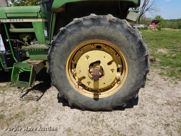 image for item DE8382 1973 John Deere 4230 tractor
