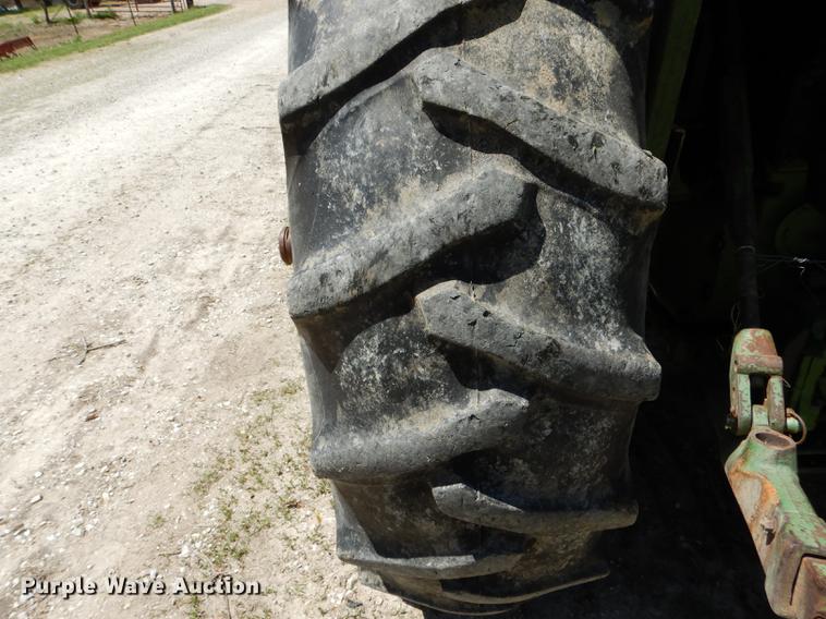 image for item DE8382 1973 John Deere 4230 tractor