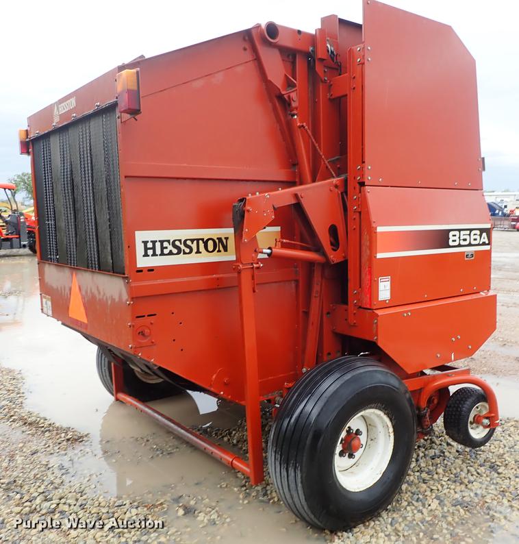 image for item DF1176 Hesston 856A round baler