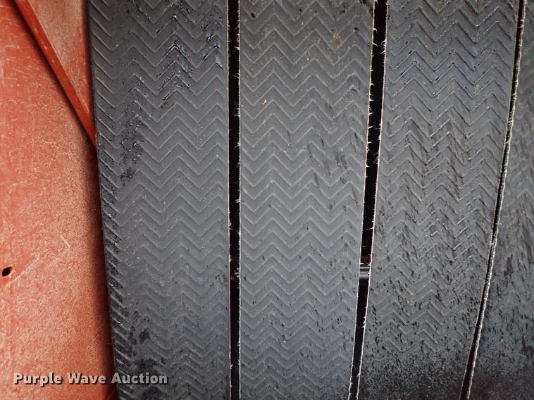 image for item DF1176 Hesston 856A round baler