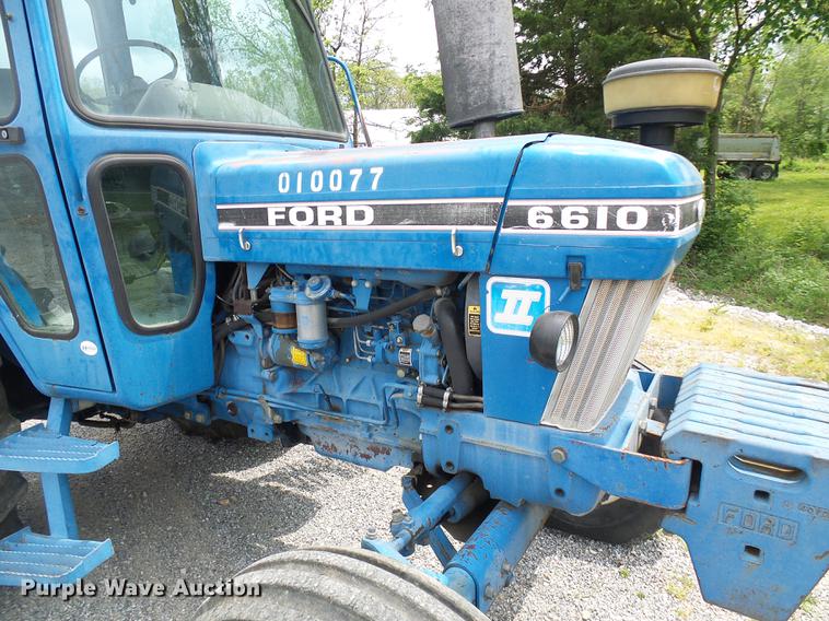 image for item DF7253 1989 Ford 6610 tractor