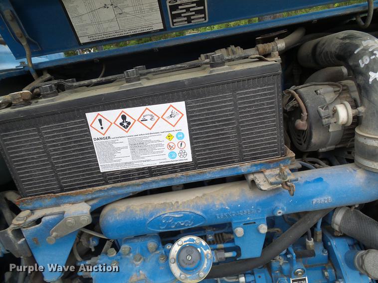 image for item DF7253 1989 Ford 6610 tractor