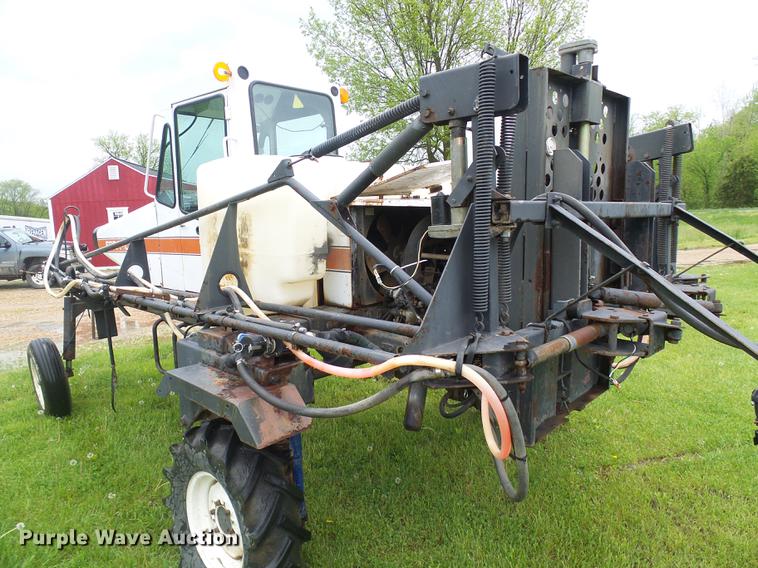 image for item DF7274 SpraCoupe 220 sprayer