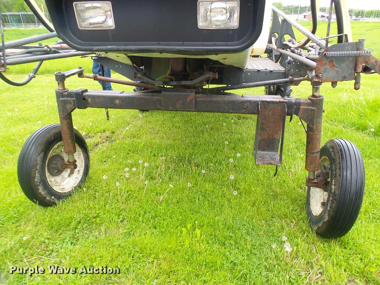 image for item DF7274 SpraCoupe 220 sprayer