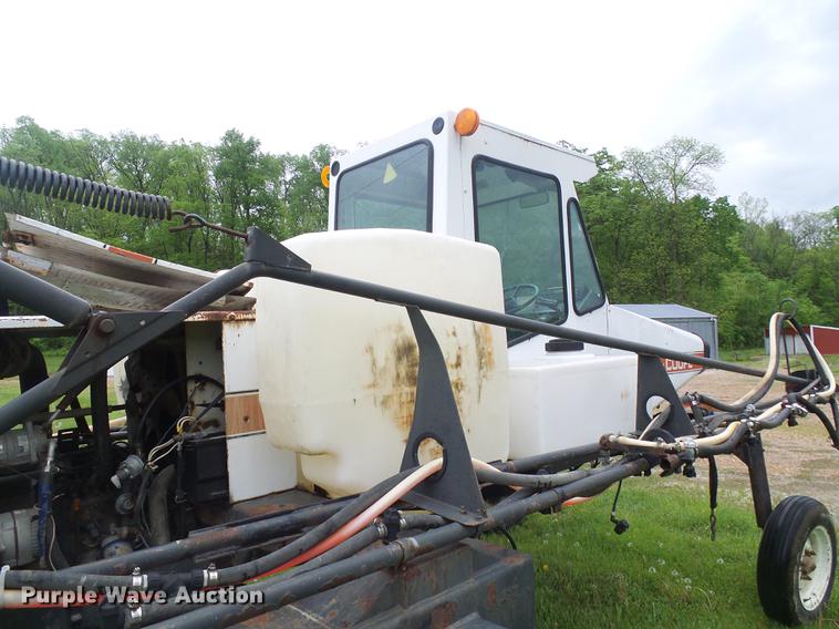 image for item DF7274 SpraCoupe 220 sprayer