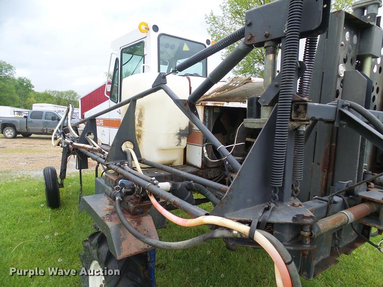 image for item DF7274 SpraCoupe 220 sprayer