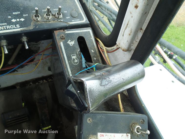 image for item DF7274 SpraCoupe 220 sprayer