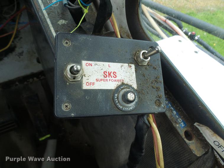 image for item DF7274 SpraCoupe 220 sprayer