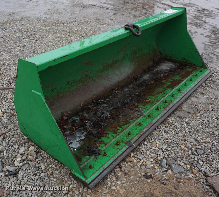 image for item DF7622 (2) John Deere loader attachments