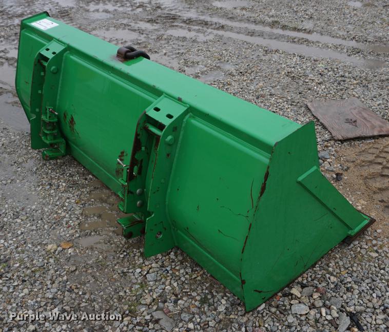 image for item DF7622 (2) John Deere loader attachments