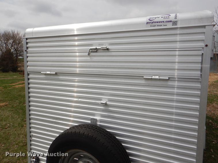 image for item DG0944 2003 Alum-Line Dual Line livestock trailer