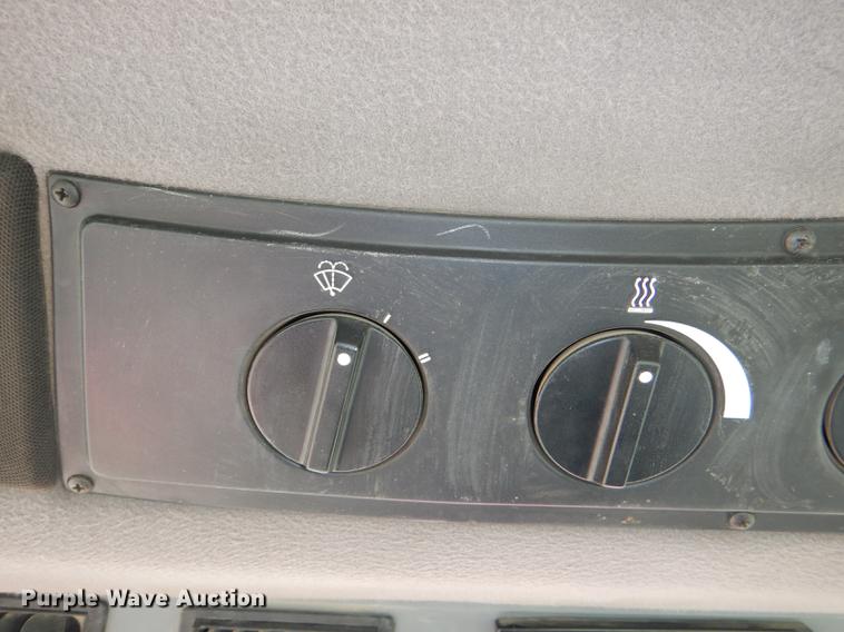 image for item DG0973 1991 Case IH 7120 tractor