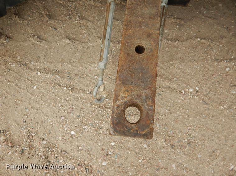 image for item DG5759 International 1086 tractor