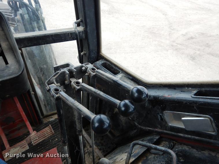 image for item DG5764 1980 International 1086 tractor