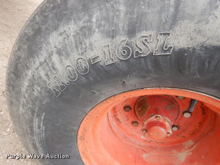 image for item DG5764 1980 International 1086 tractor