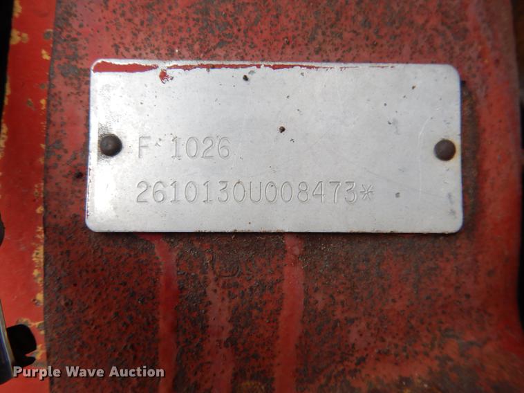 image for item DG5766 International 1026 tractor