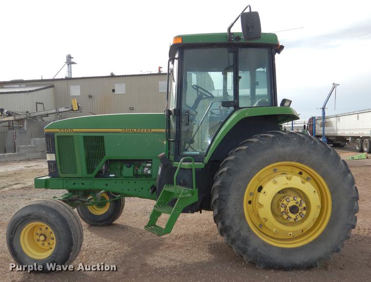 image for item DG5773 1994 John Deere 7700 tractor