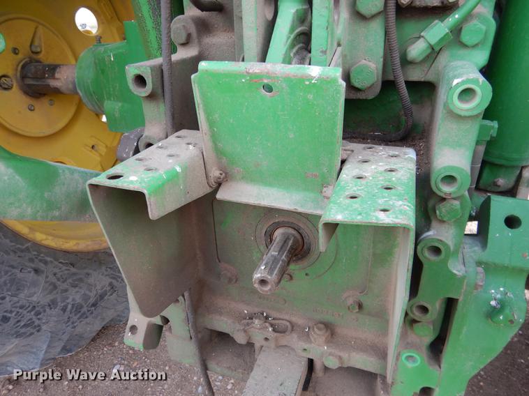 image for item DG5773 1994 John Deere 7700 tractor