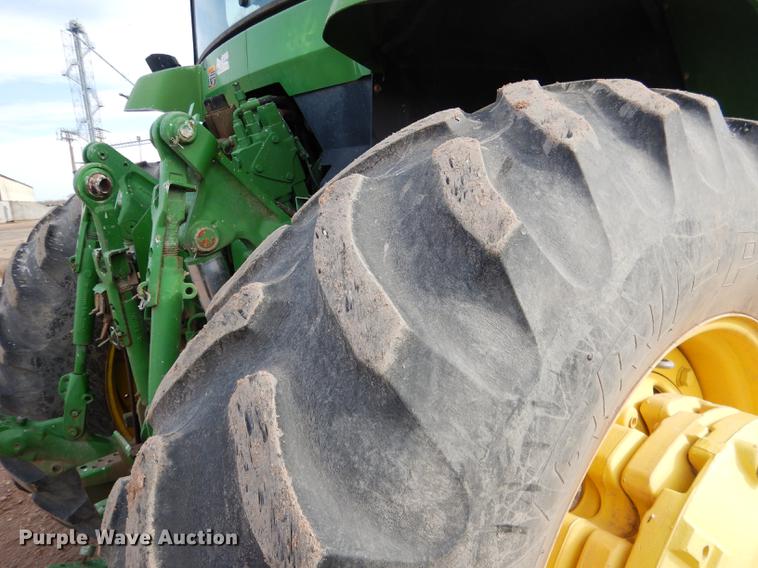 image for item DG5773 1994 John Deere 7700 tractor