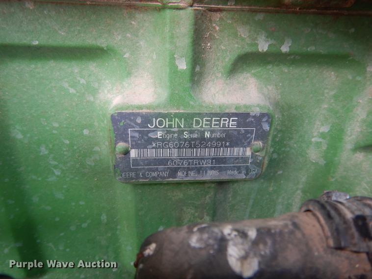 image for item DG5773 1994 John Deere 7700 tractor