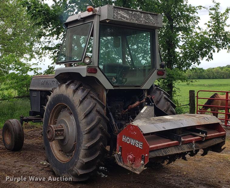 image for item EN9941 1976 White 2-105 Field Boss tractor