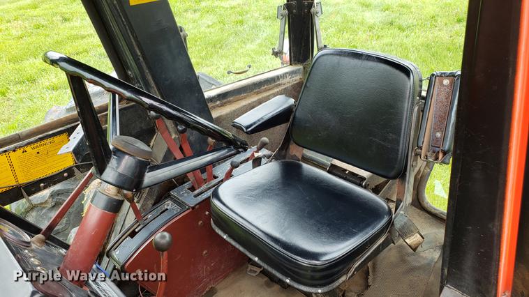 image for item EN9952 Allis Chalmers AC7080 tractor