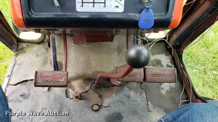 image for item EN9952 Allis Chalmers AC7080 tractor