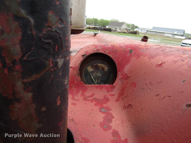 image for item EU9626 1944 International H tractor