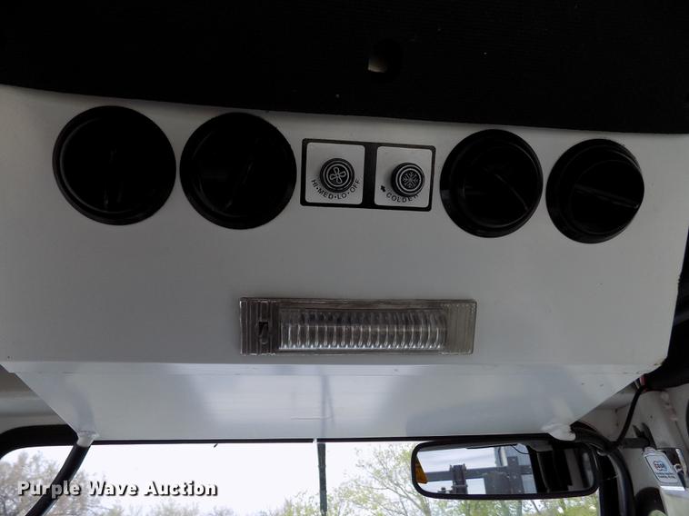 image for item FG9368 SpraCoupe 220 sprayer