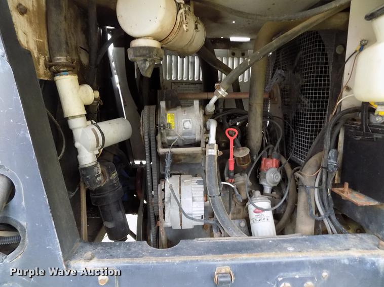 image for item FG9368 SpraCoupe 220 sprayer