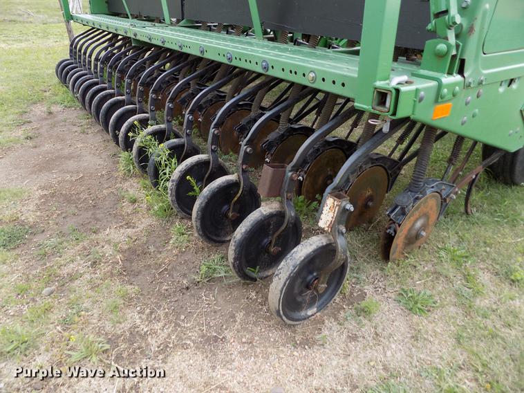 image for item FG9369 (2) John Deere 515 grain drills