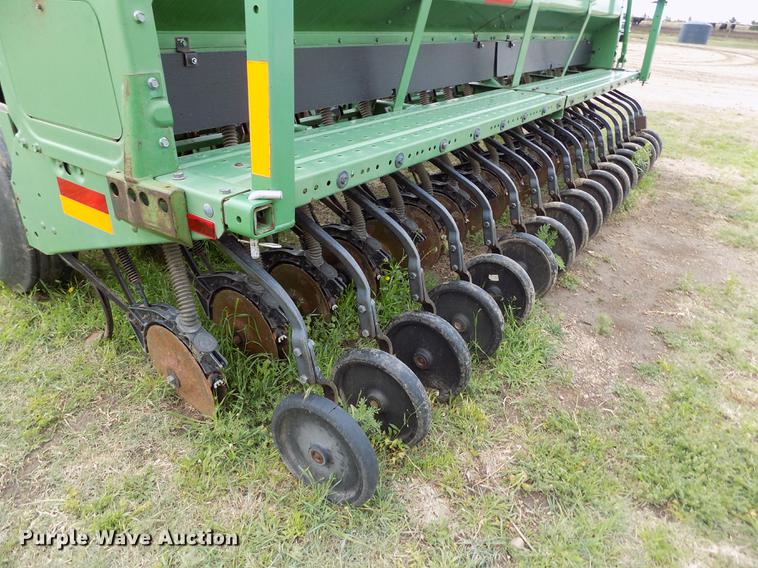image for item FG9369 (2) John Deere 515 grain drills