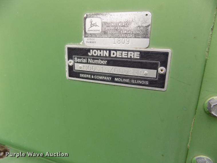 image for item FG9369 (2) John Deere 515 grain drills