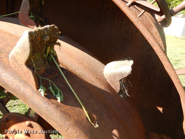 image for item FH9362 1926 John Deere D tractor