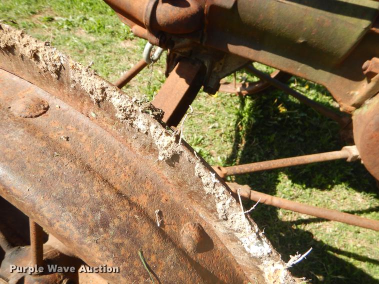 image for item FH9362 1926 John Deere D tractor